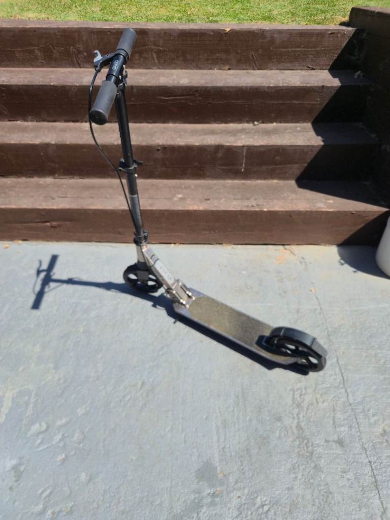 OXELO MID 9 (Decathlon) Scooters 7+ years adjustable.