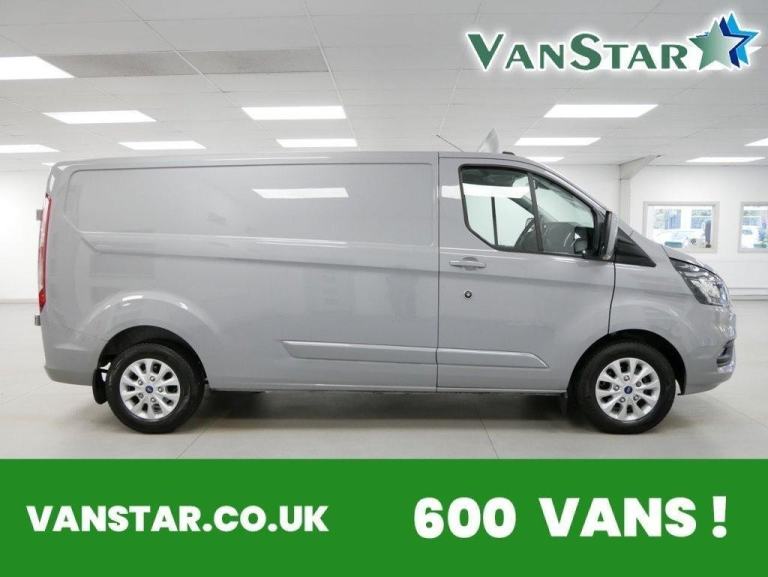 73 FORD TRANSIT CUSTOM 300 2.0 EBL 130 BHP L2 LONG LIMITED  ( REAR CAMERA )