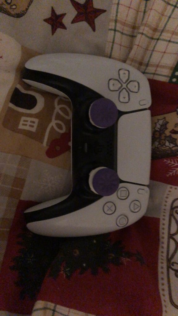 Ps5 controller with control freaks 