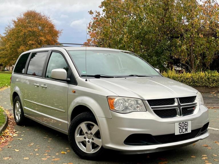 2019 Chrysler Grand Voyager Dodge Caravan 3.6 Petrol MPV PETROL Automatic