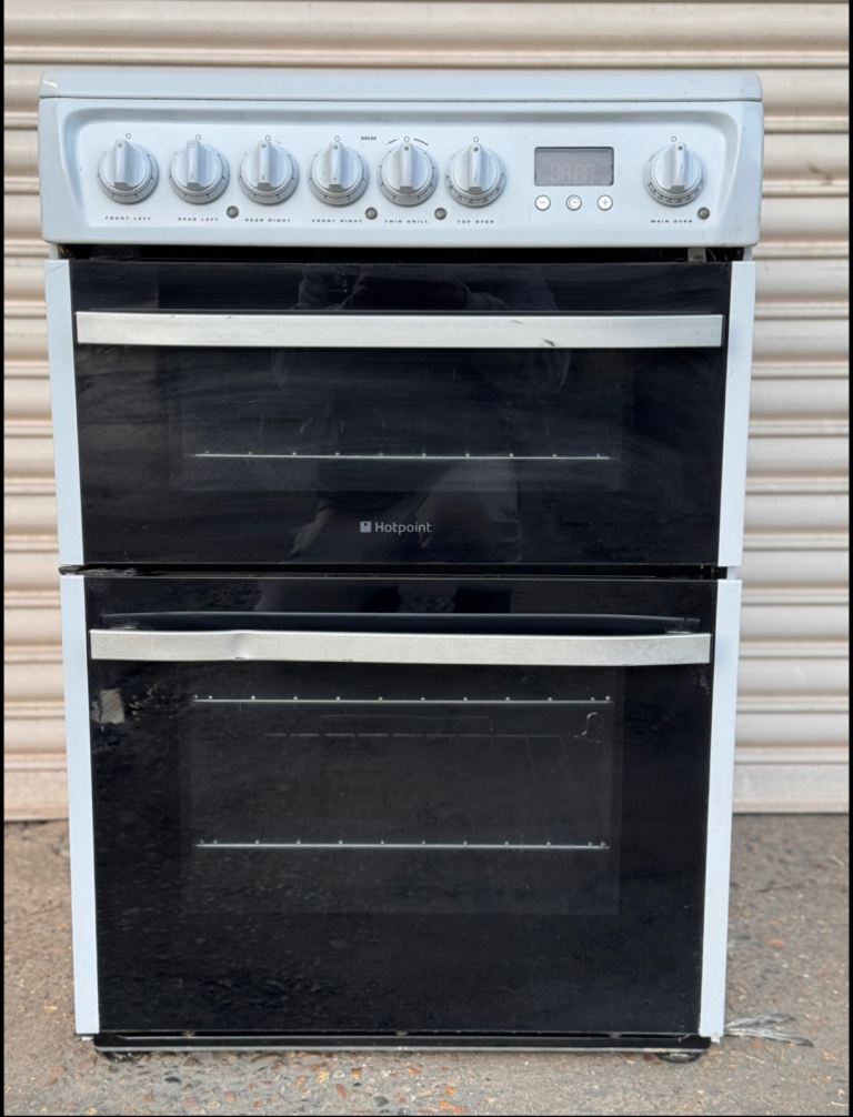 Hotpoint electric cooker 60cm ceramic double oven 3 months warranty 