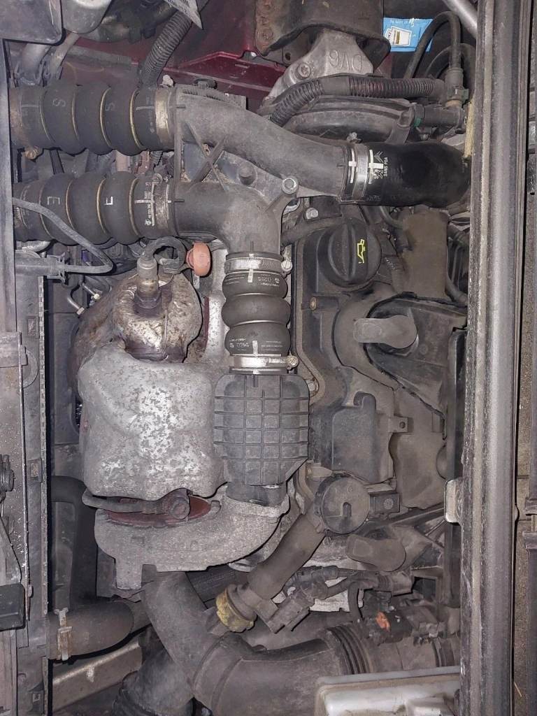 CITROEN DS4 1.6 DIESEL COMPLETE ENGINE DV6FC 9HD 98K