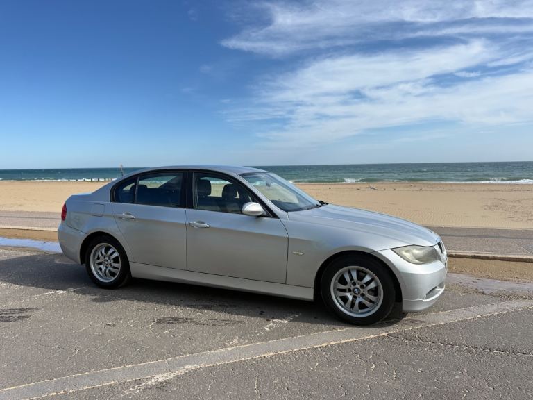 BMW, 3 SERIES, Saloon, 2007, Manual, 1995 (cc), 4 doors