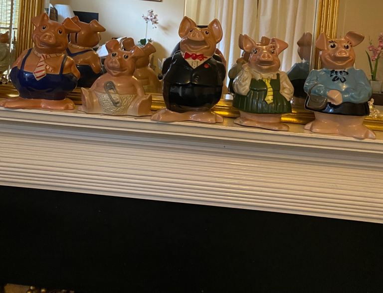 NatWest Wade Ceramic Pigs Set (x5) with Original Stoppers