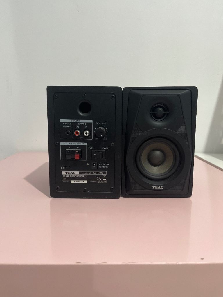 TEAC LS-MC90 Bookshelf Speakers - Black, Good Condition