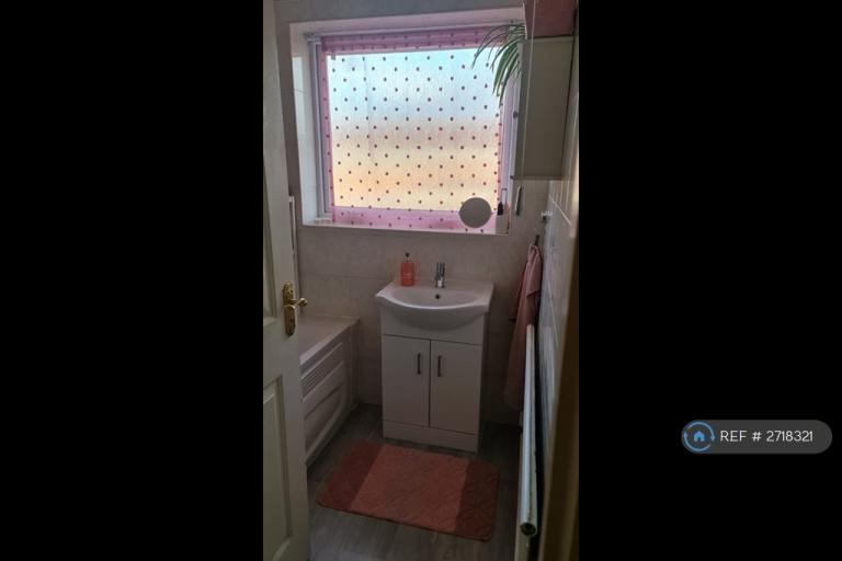 3 bedroom house in Bonington Road, Hornchurch, RM12 (3 bed) (#2718321)