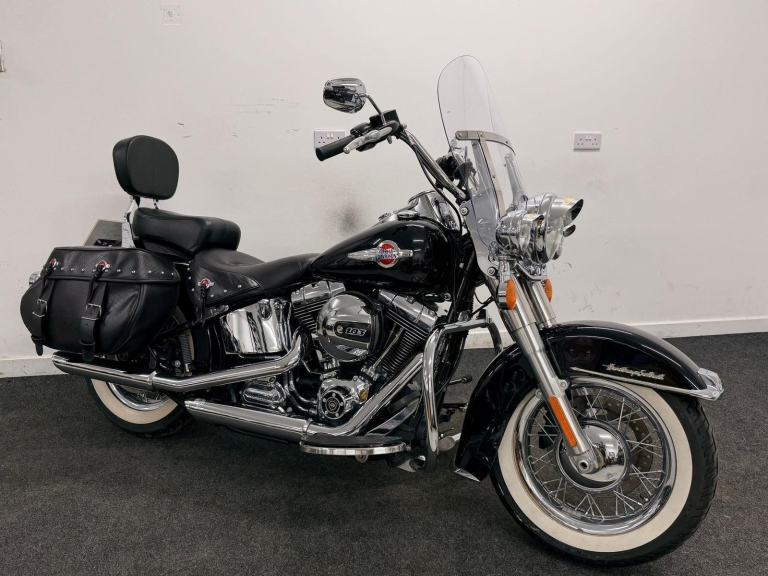 HARLEY HERITAGE SOFTAIL CLASSIC FLSTC ** EXCELLENT CONDITION **