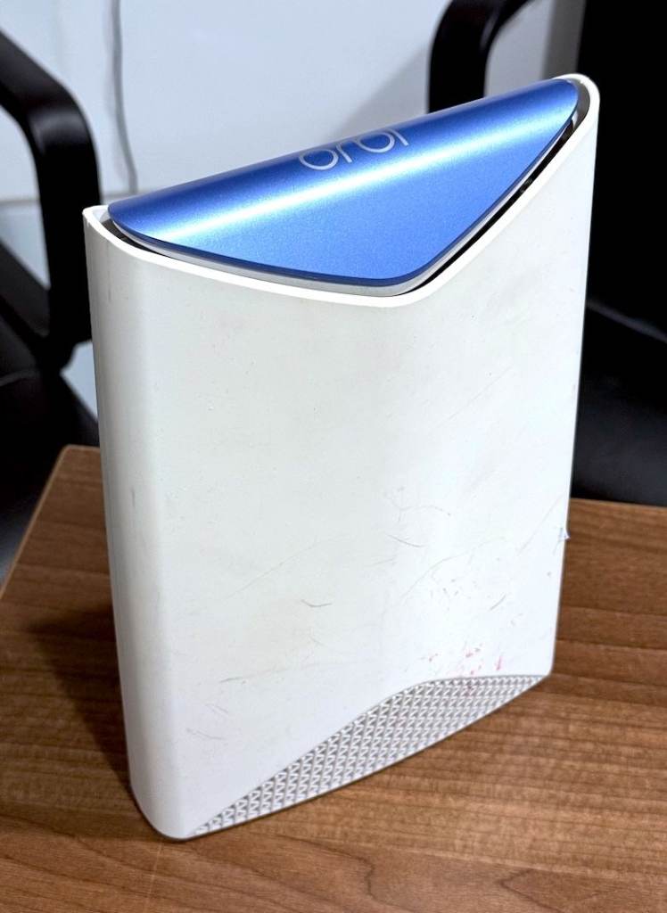 [RRP £299] Netgear ORBI Pro AC3000 WiFi Tri-Band WiFi Router