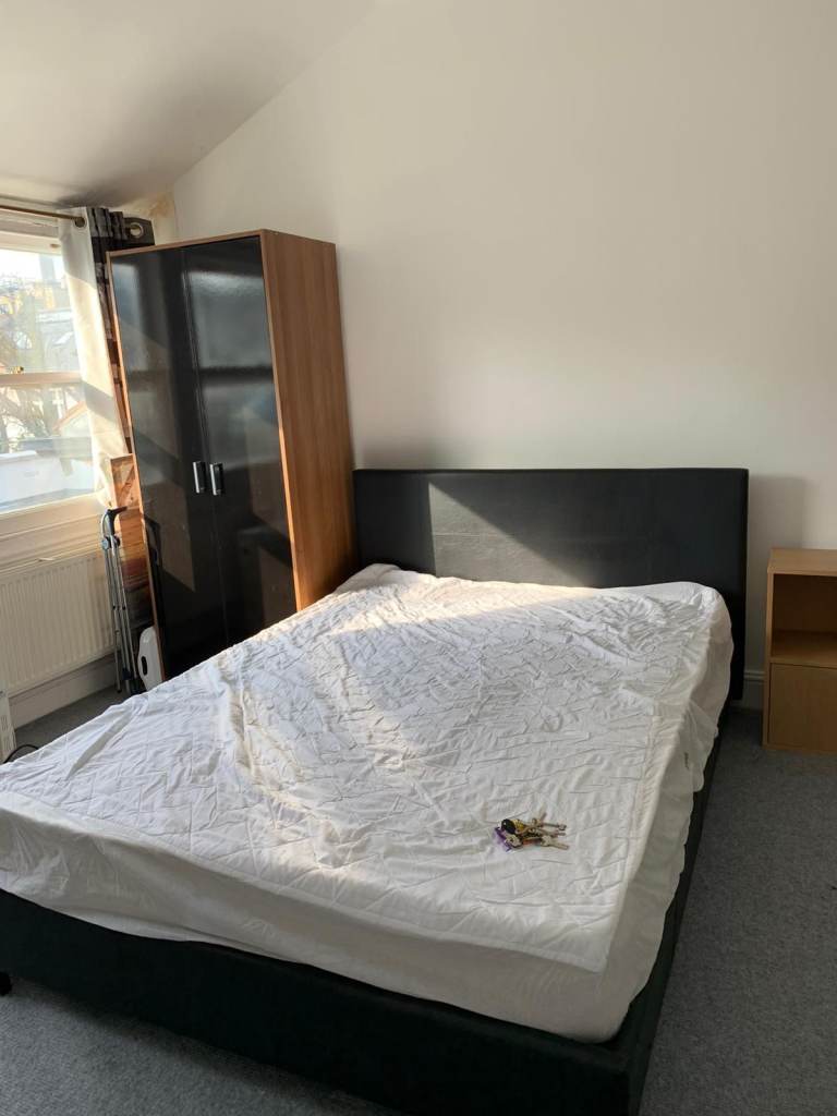 Ensuite Room for rent in friendly House-share N6
