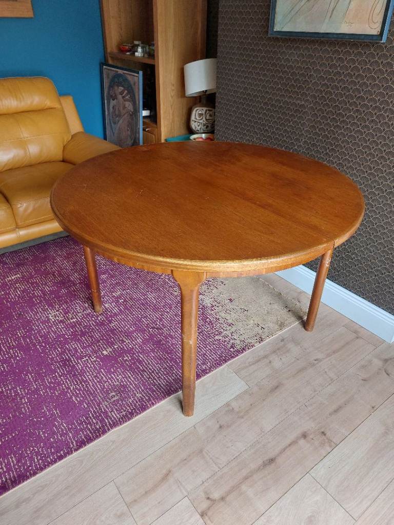 McIntosh extendable teak table