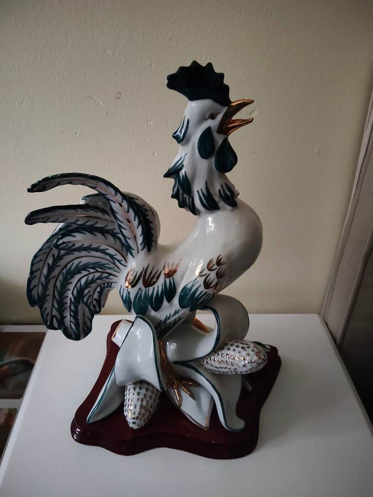 Porcelain Cockrel with Wooden plinth 