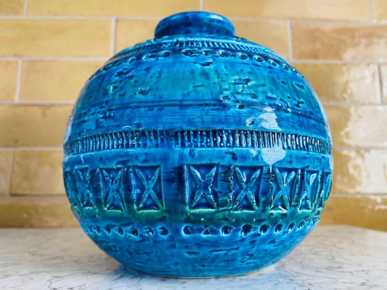 Bitossi Rimini Blue Ball Globe Round Vase Vintage Aldo Londi Italy Mid Century 