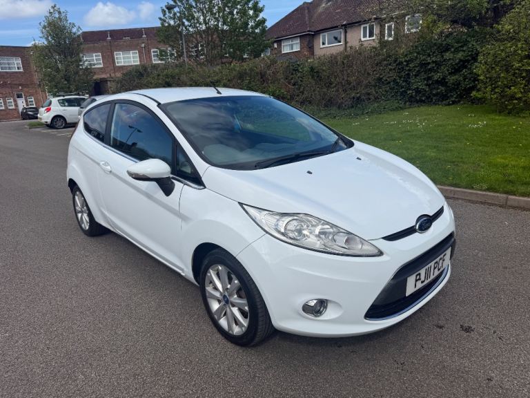 2011 Ford Fiesta 1.25 Petrol Zetec / not focus vauxhall corsa honda kia