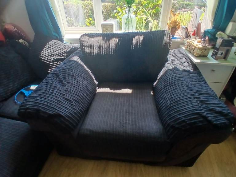 Free Comfy Black Fabric Armchair – Good Condition
