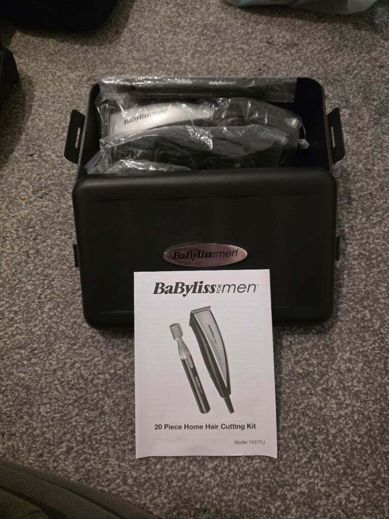 BaBylissMEN 20 Piece Home Hair Cutting Kit - Model 7207U, NEW