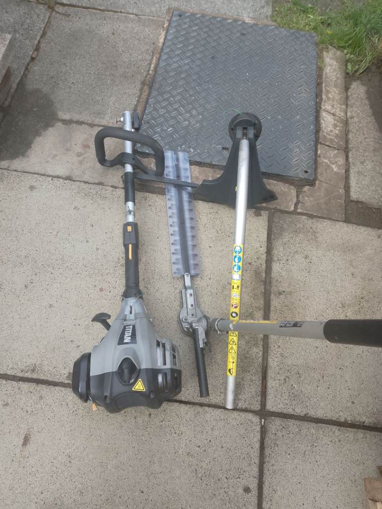 Titan petrol strimmer with hedge trimmers 
