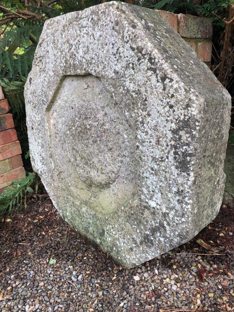 image for LARGE OCTAGONAL SANDSTONE PLINTH 