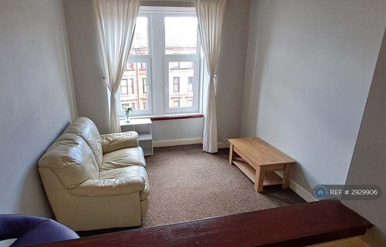 1 bedroom flat in Earl Street, Glasgow, G14 (1 bed) (#2929906)