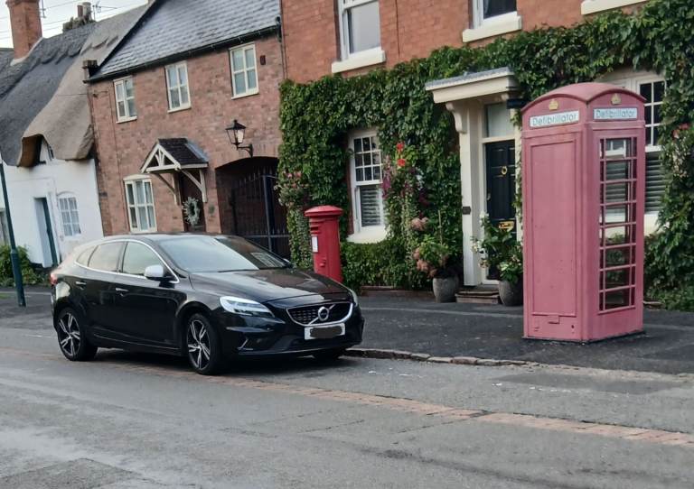 Volvo, V40, Hatchback, 2019, Manual, 1969 (cc), 5 doors
