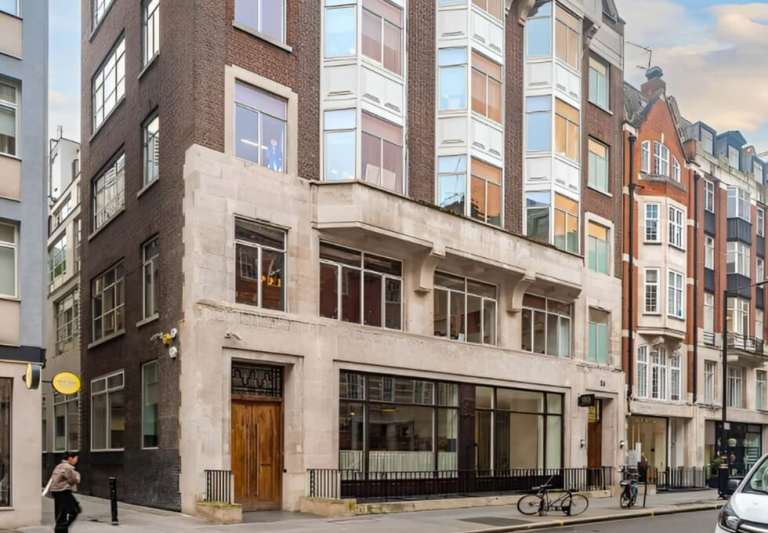 3 to 340 Person Private Office Suites to rent in *Oxford Circus*, Central London W1