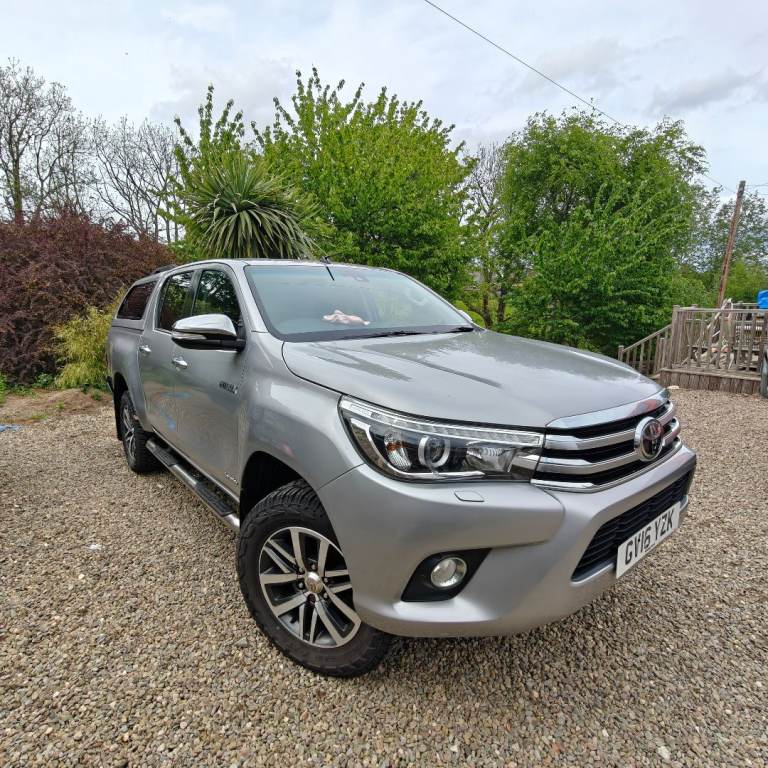 Toyota Hilux Invincible 2.4 D-4D | NEW TOYOTA CHASSIS | 83k | FSH | Truckman Canopy
