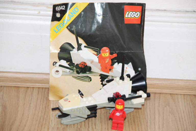 Lego Classic Space 6842 Shuttle Craft  * complete with instructions *