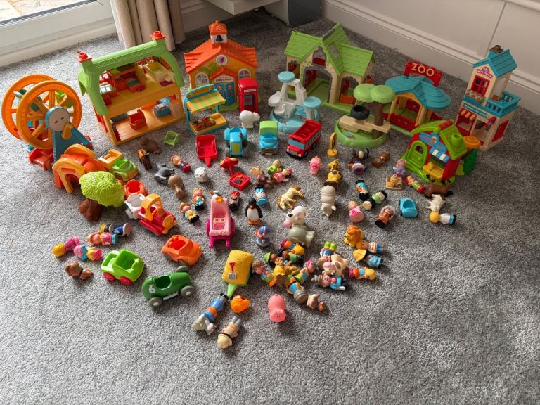 Huge Happyland Collection – Houses, Figures & Vehicles, Good Condition