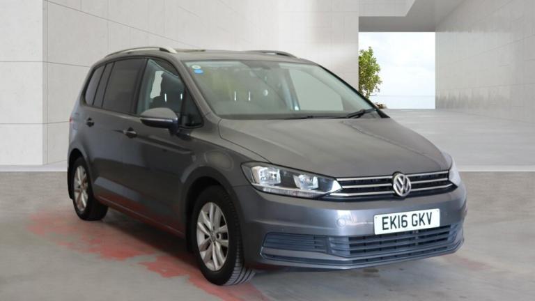 2016 Volkswagen Touran 1.6 TDI SE Family 5dr ++ PANROOF / NAV / 35 TAX / 64 MPG / ULEZ ++ MPV Die...