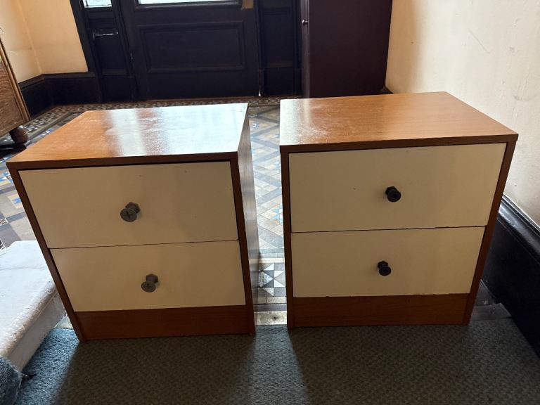 Pair of Wooden Bedside Tables with Drawers – Good Condition