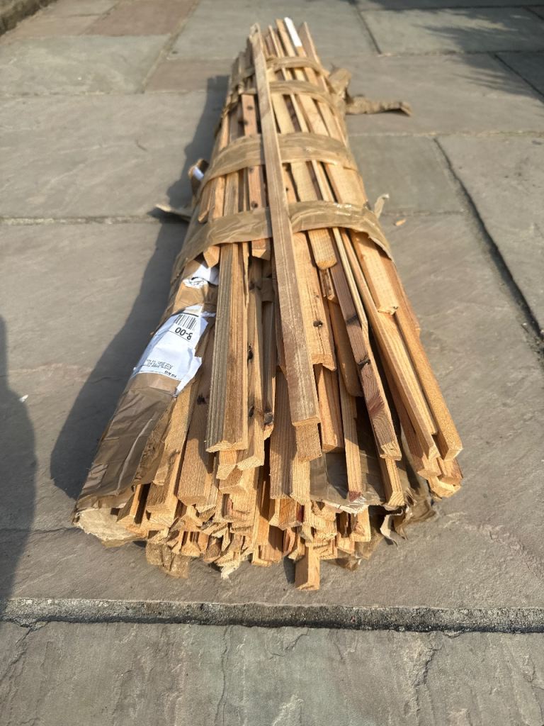 Wooden Floorboard Gap Slivers 1m Approx 80 pieces