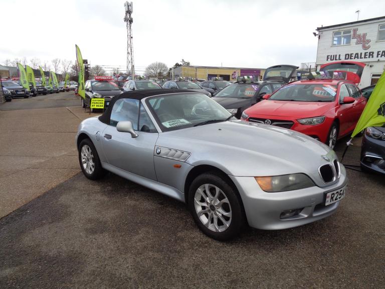 1998 BMW Z3 1.9 Z3 ROADSTER CONVERTIBLE 2-Door Petrol