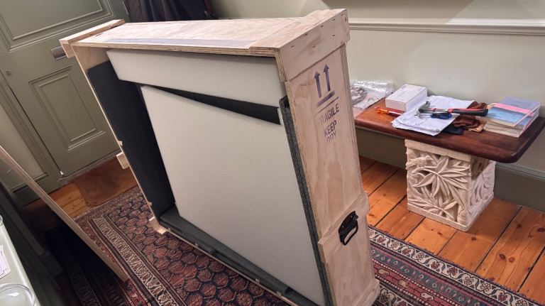 FREE - WOODEN SHIPPING CRATE