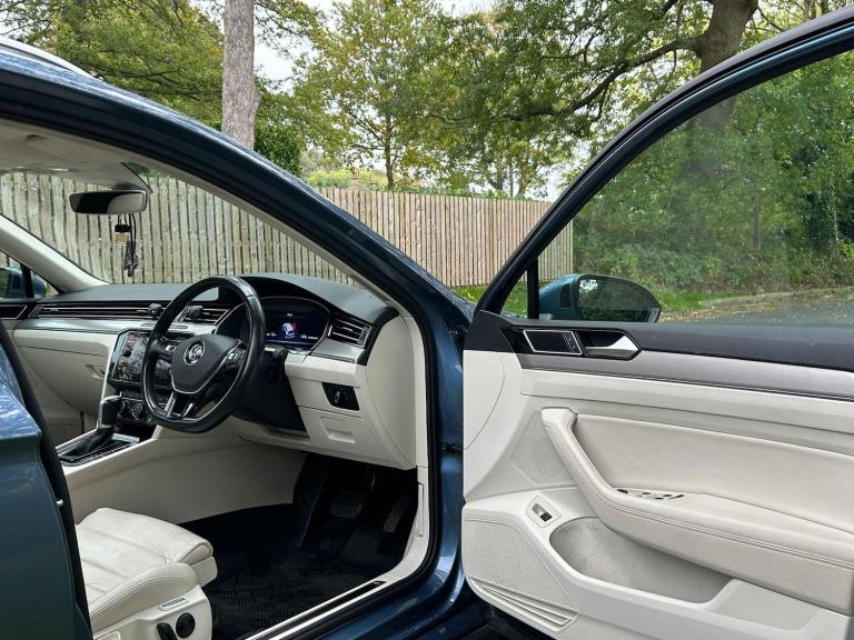 2015 Volkswagen Passat 1.6 TDI BlueMotion Tech GT DSG Euro 6 (s/s) 5dr ESTATE Diesel Automatic