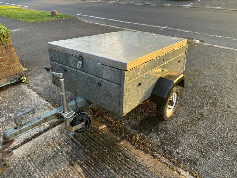 Caddy 420 trailer 