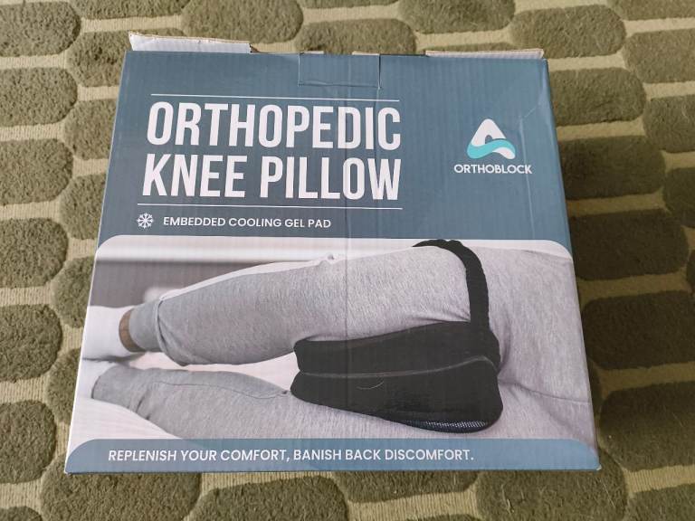 Knee Pillow for Sciatica/back pain. 