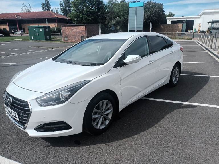 Hyundai, I40, Saloon, 2015, Manual, 1685 (cc), 4 doors