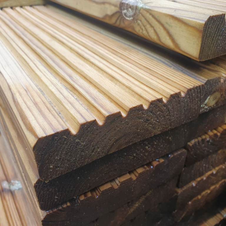💥 125 x 30 Decking Boards £2.50 Per Mtr