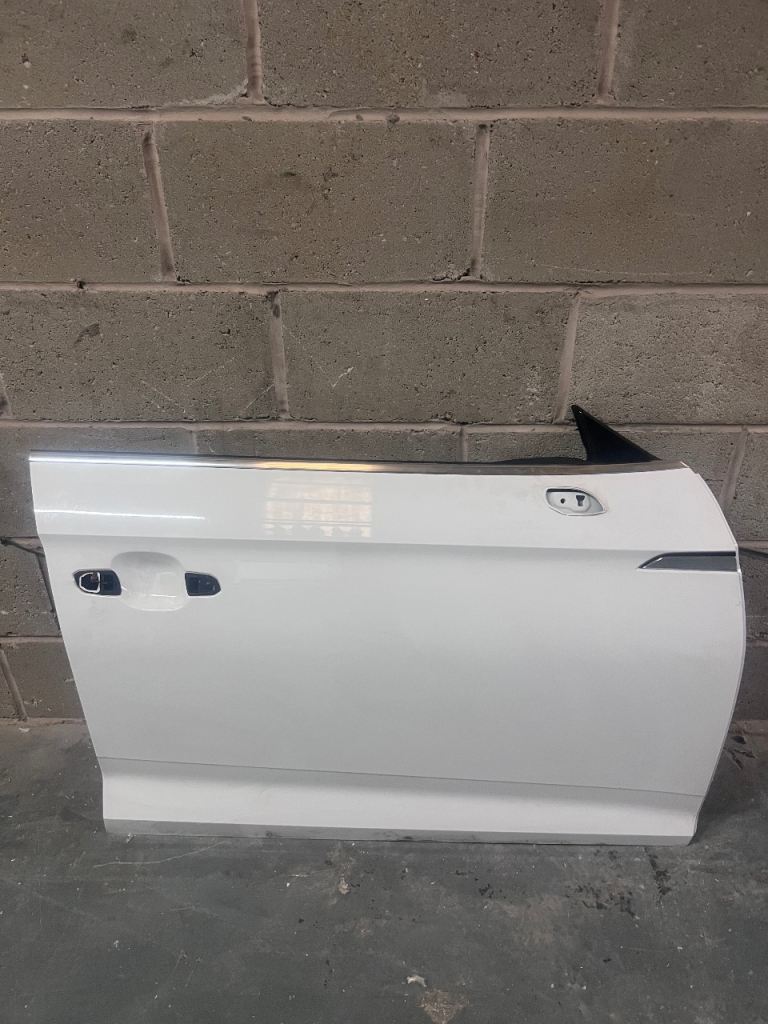 Audi A5 2017-25 Driver side front and rear door