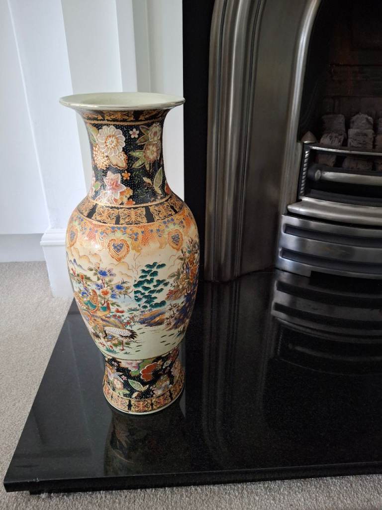 Large Chinese Decorative Ceramic Vase - Multicoloured, Good Condition