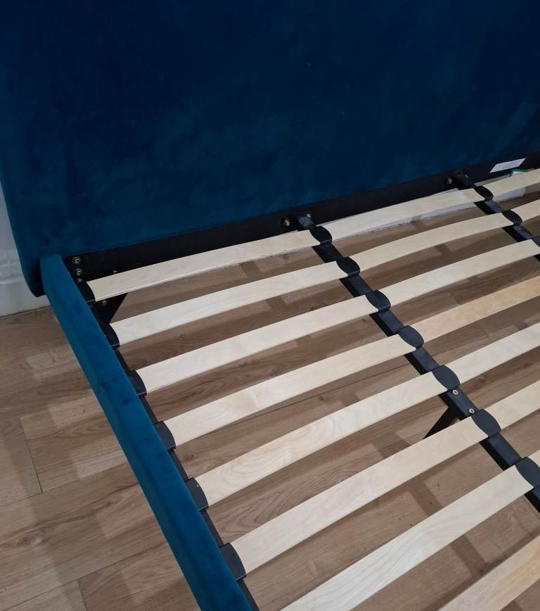 Super King Size Velvet Bed Frame [£120] (SAME DAY DELIVERY AVAILABLE)