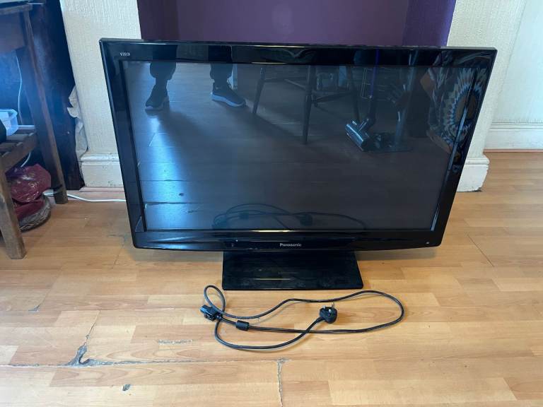 42" Panasonic Viera Plasma TV with Remote