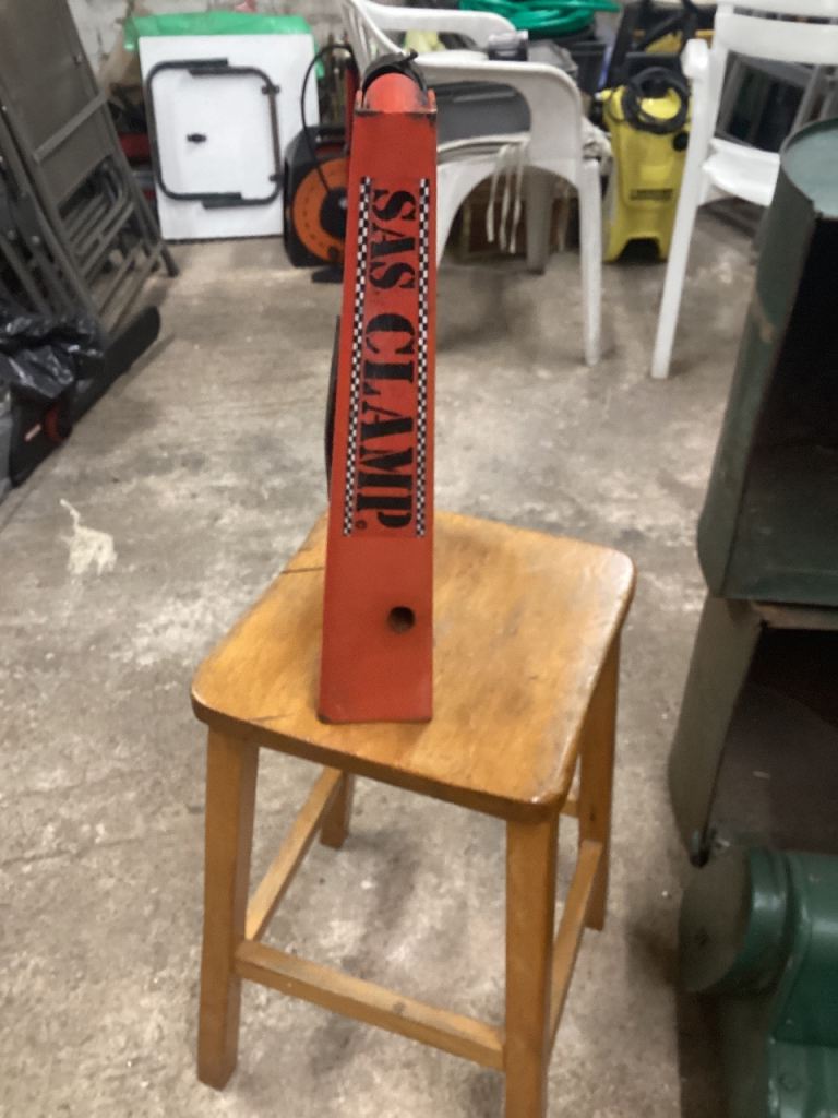 SAS Wheel Clamp