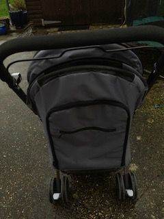 Pet push chair / carrier