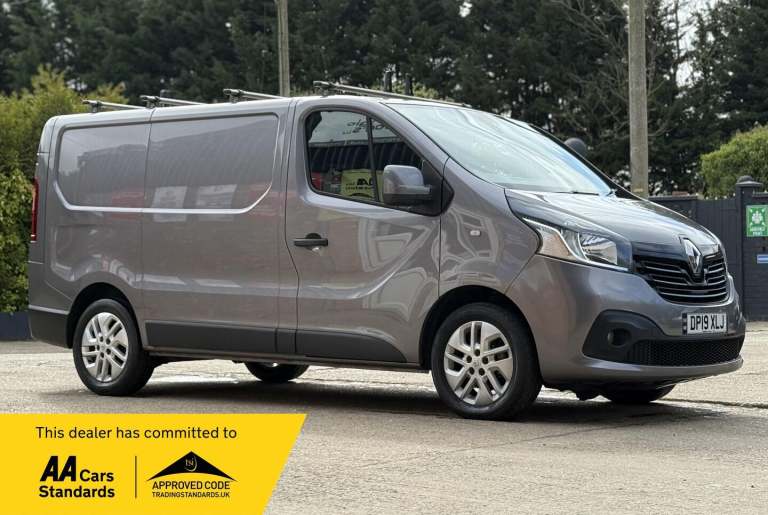 2019 Renault Trafic 1.6 dCi 27 Sport Nav SWB Standard Roof Euro 6 5dr Diesel