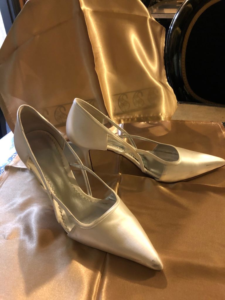 Handmade Classic Wedding Silk Shoes by Belle, size 40 