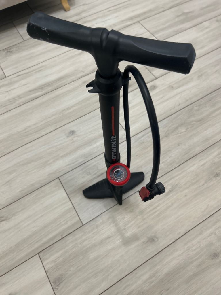 Bike pump Btwin 500