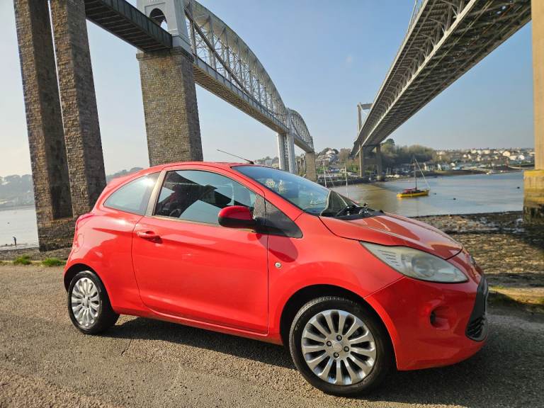 Ford Ka Hatchback 1.2ltr 2010 in Rare Sunrise Color (Mot Dec 2026,Only 89,995m,Ideal 1st Car)