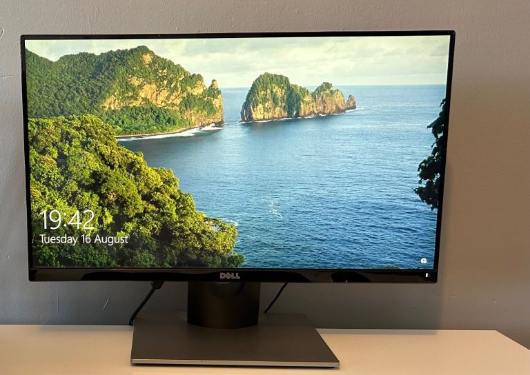 Dell 23" Full HD Monitor