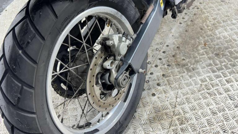 Aprilia Pegaso 2006 25K GOOD RUNNING PROJECT ENDURO BIKE 650CC BIG SINGLE