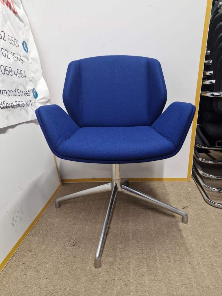 Boss design Kruze swivel lounge chair with brand new upholstery